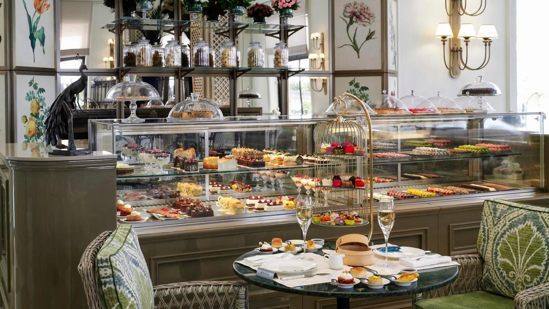 ***** Hotel Ciragan Palace Kempinski Istanbul Turkey