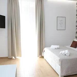 Apartament Superior House 