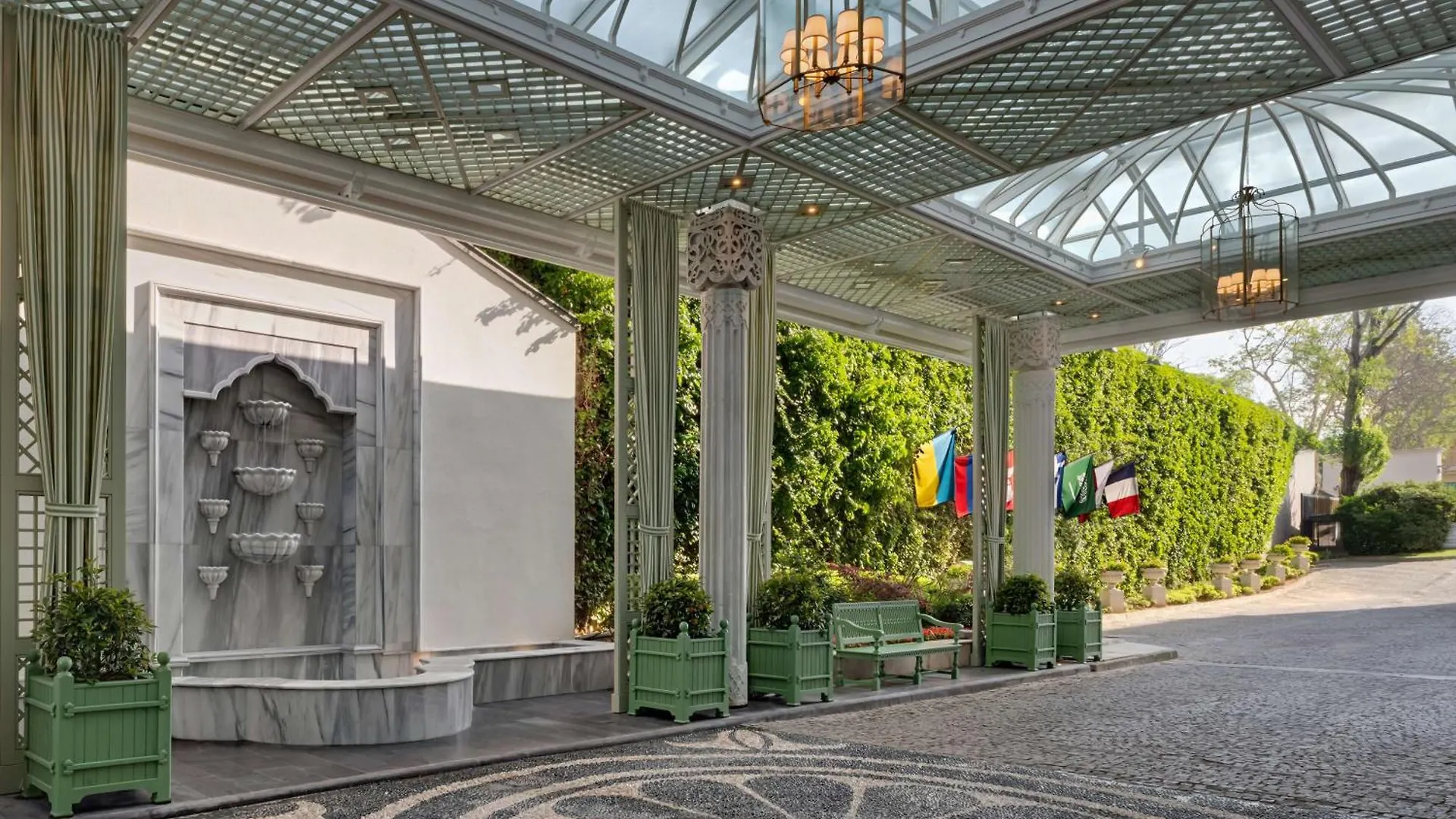 Çırağan Palace Kempinski Istambul Hotel